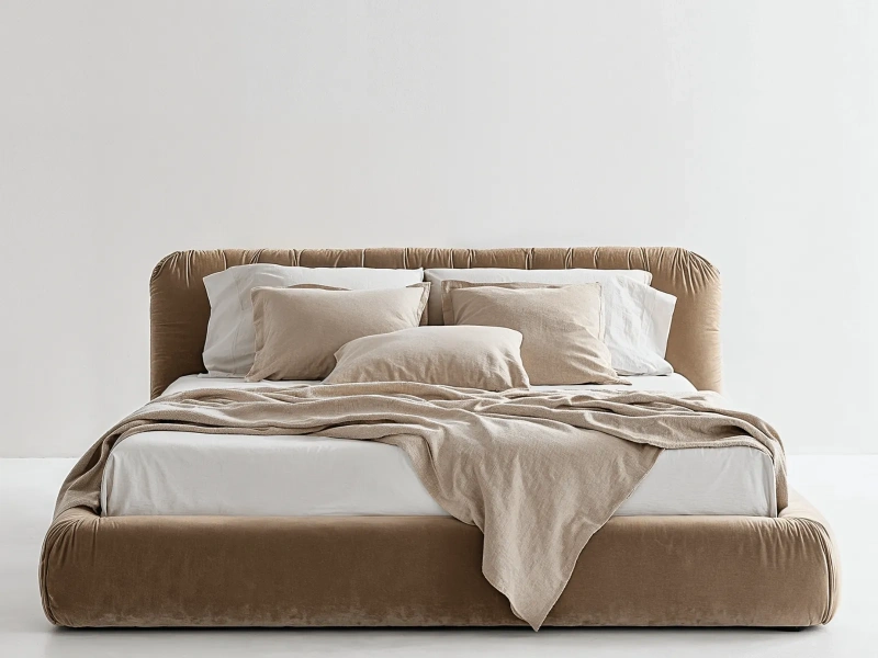 Łóżko tapicerowane 140x200 CLEO z metalowym stelażem i pojemnikiem brązowy welur